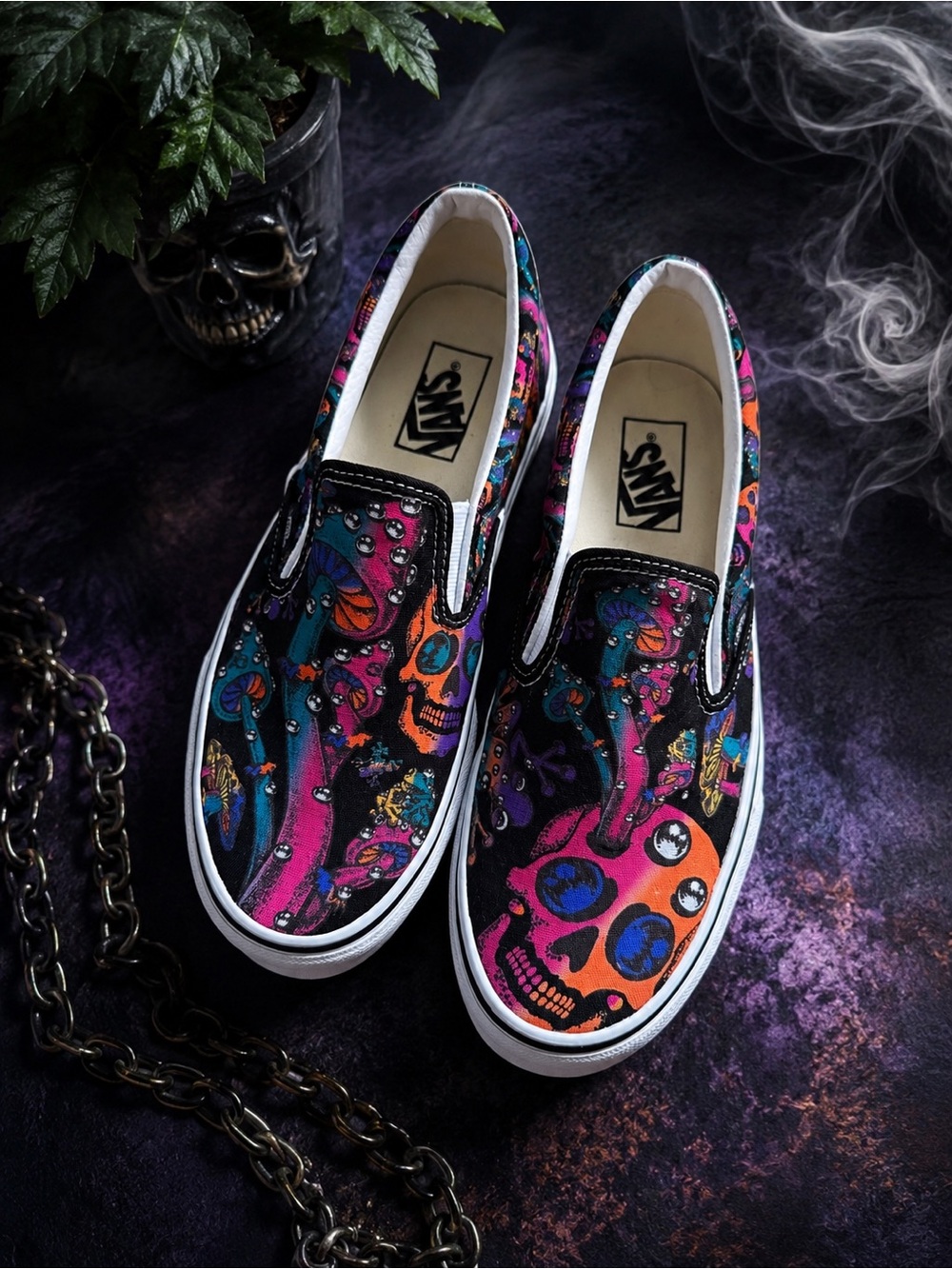 Vans Classic Slip-On Trippy Drip Skull Mushroom Psychedelic Sneakers Women’s 9.5